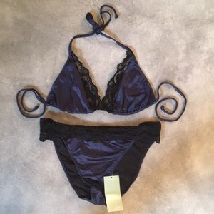 Sauvage Luxe lace bikini